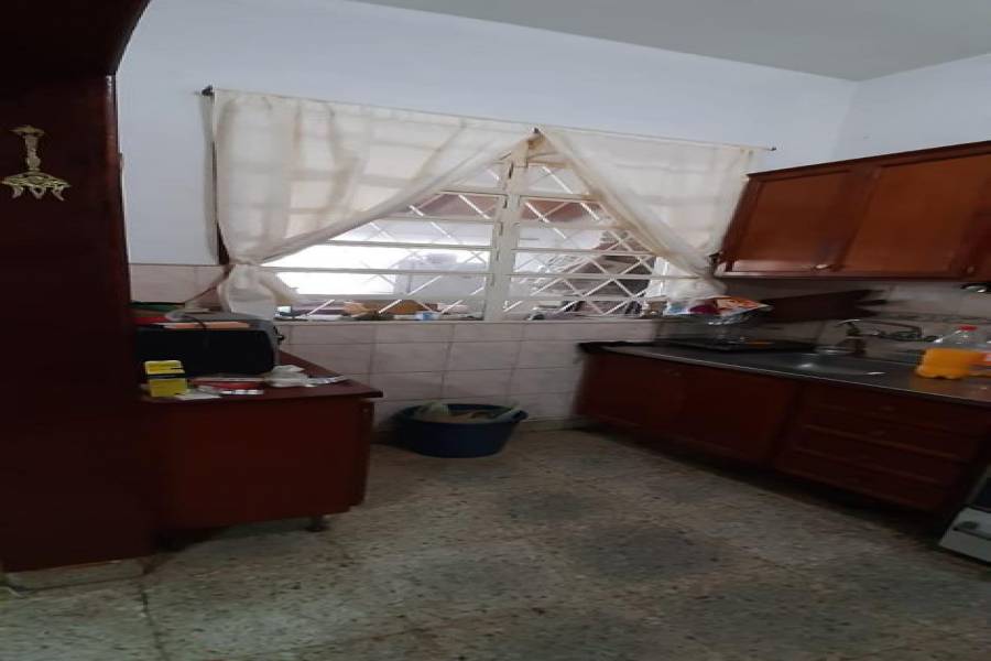 Rosario, Santa Fe, Argentina, 3 Habitaciones Habitaciones, ,1 BañoBathrooms,Casas,Venta,SAN LUIS,42779